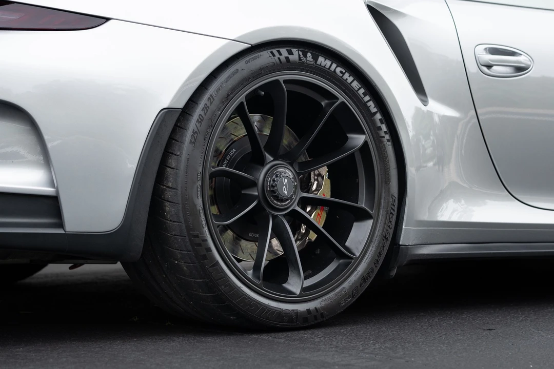 2016 Porsche 991 GT3 RS - Image 17 of 31