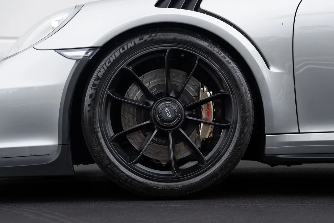 2016 Porsche 991 GT3 RS - Image 25 of 31
