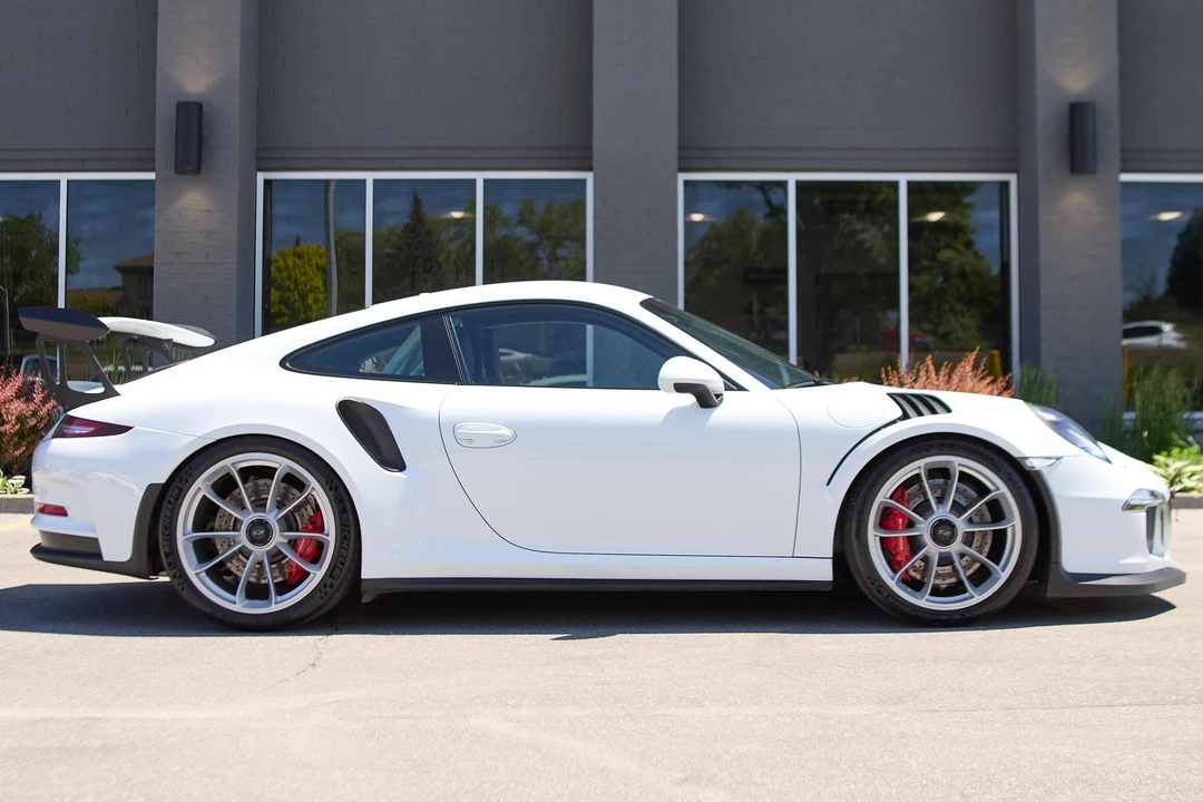2016 Porsche 991 GT3 RS - Image 3 of 31