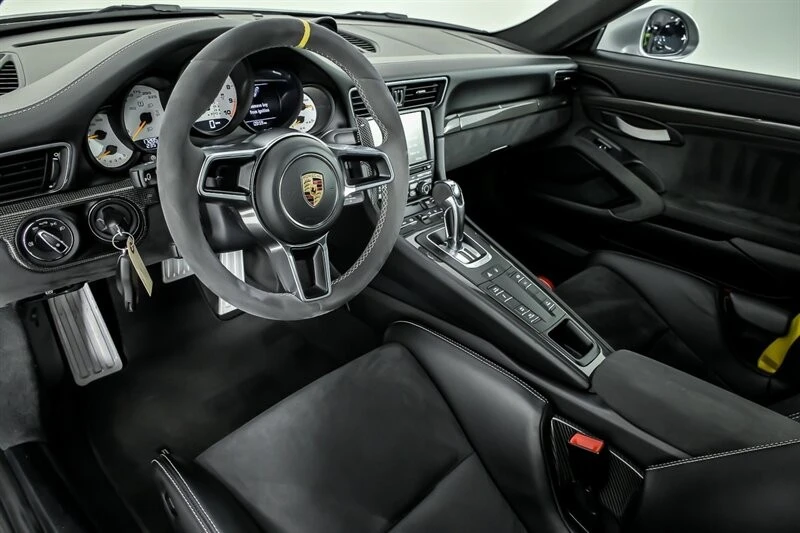 2016 Porsche 991 GT3 RS - Image 18 of 31