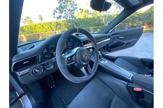 2016 Porsche 991 GT3 RS - Image 10 of 19