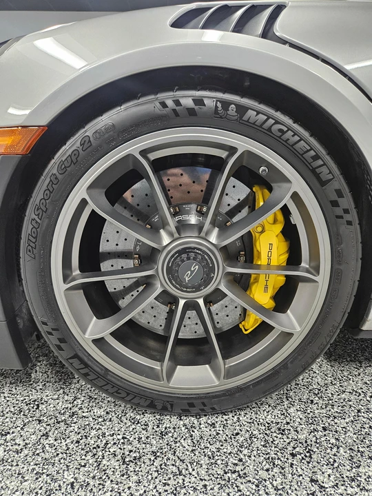 2016 Porsche 991 GT3 RS - Image 17 of 31