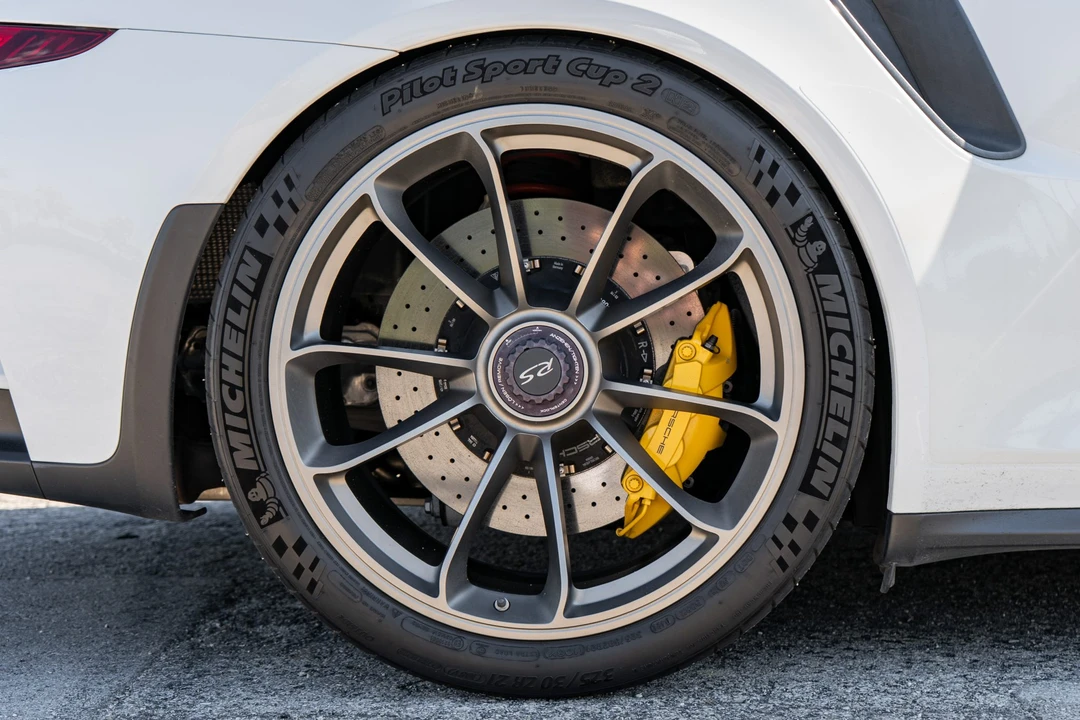 2016 Porsche 991 GT3 RS - Image 30 of 31