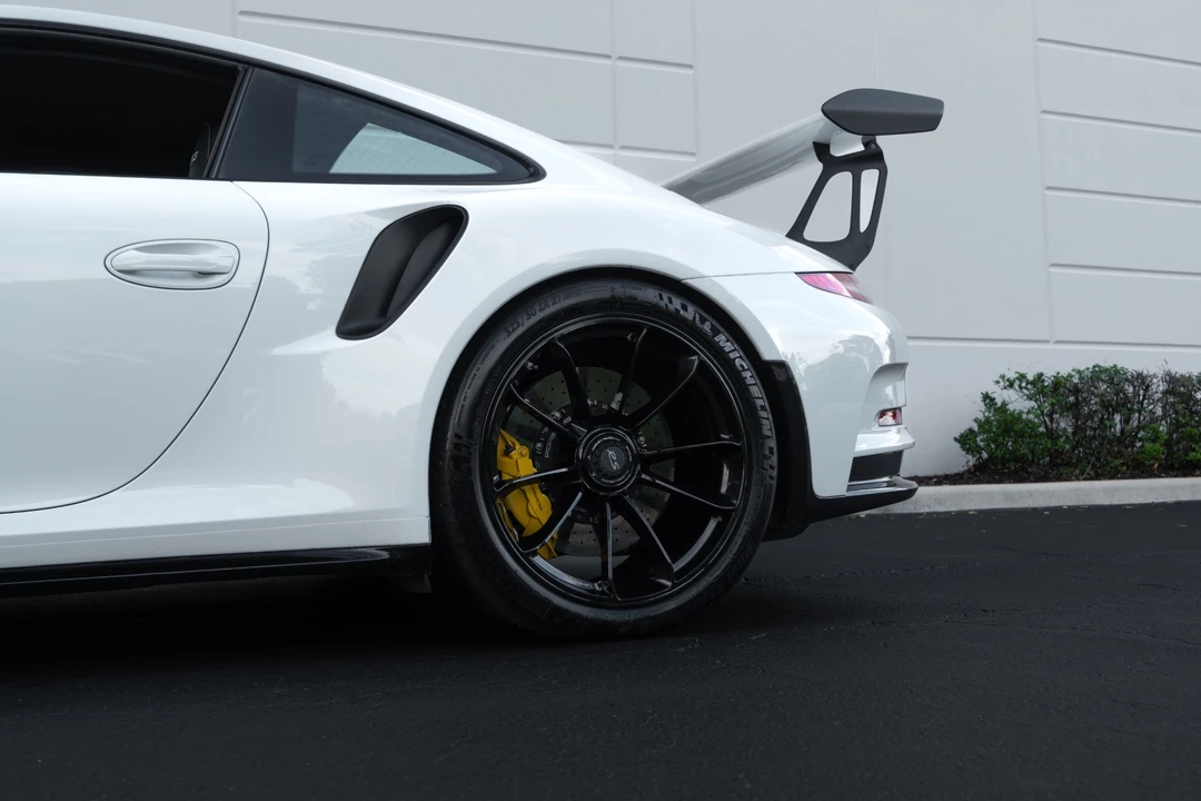 2016 Porsche 991 GT3 RS - Image 17 of 31