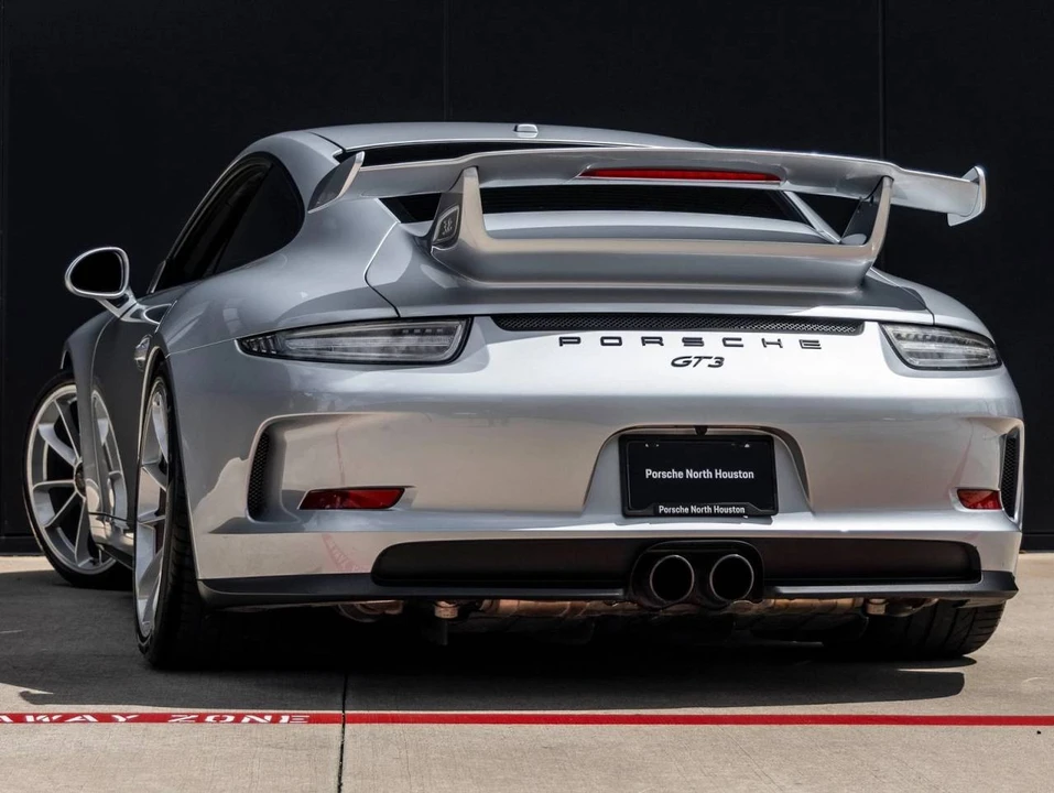2016 Porsche 991 GT3 - Image 3 of 5