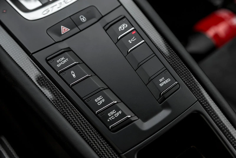 2016 Porsche 991 GT3 RS - Image 7 of 10