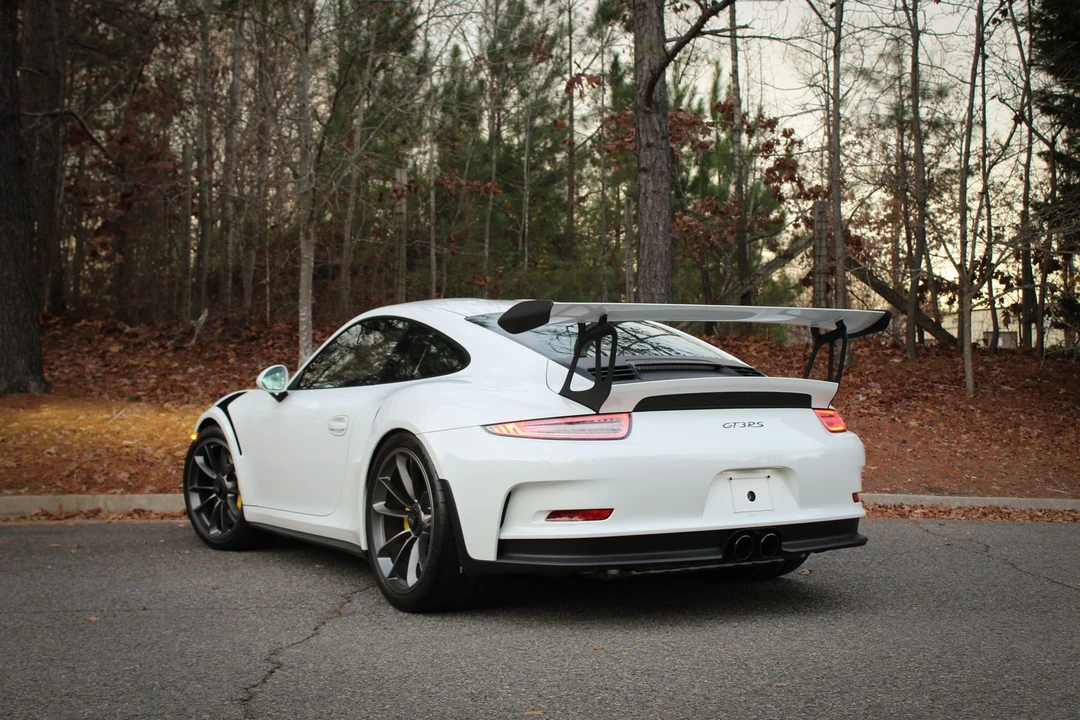 2016 Porsche 991 GT3 RS - Image 4 of 15