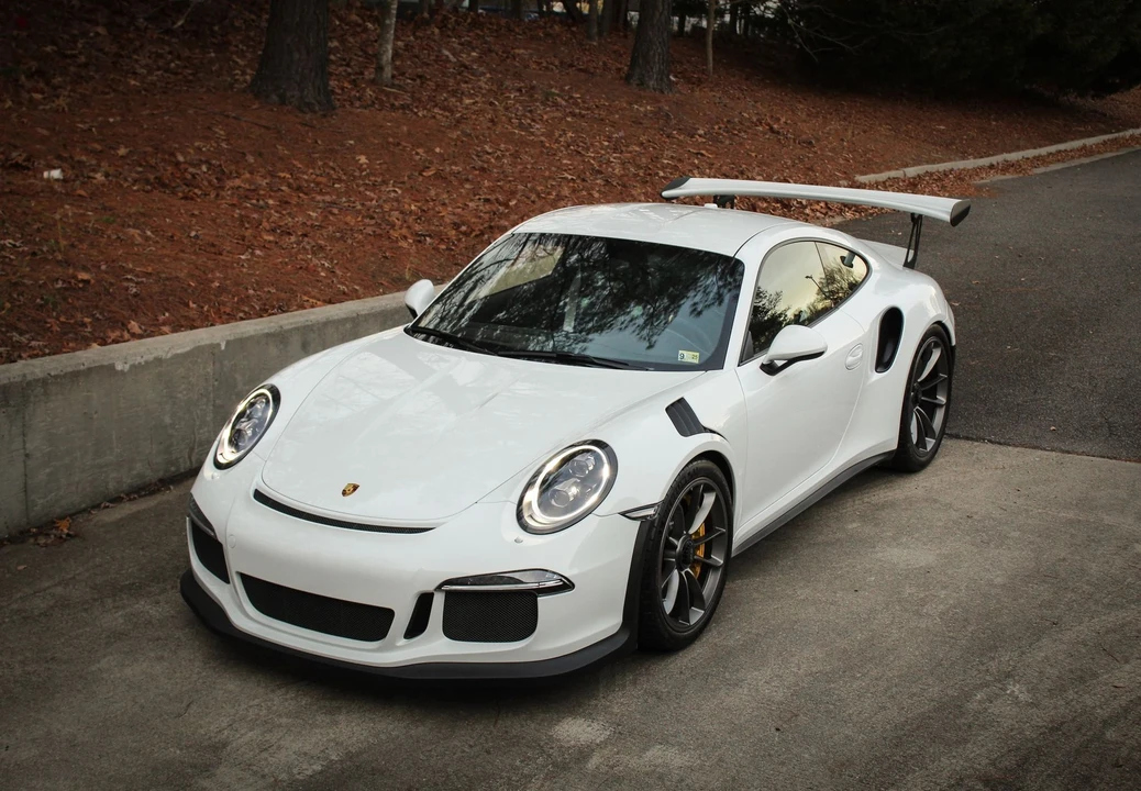 2016 Porsche 991 GT3 RS - Image 2 of 15