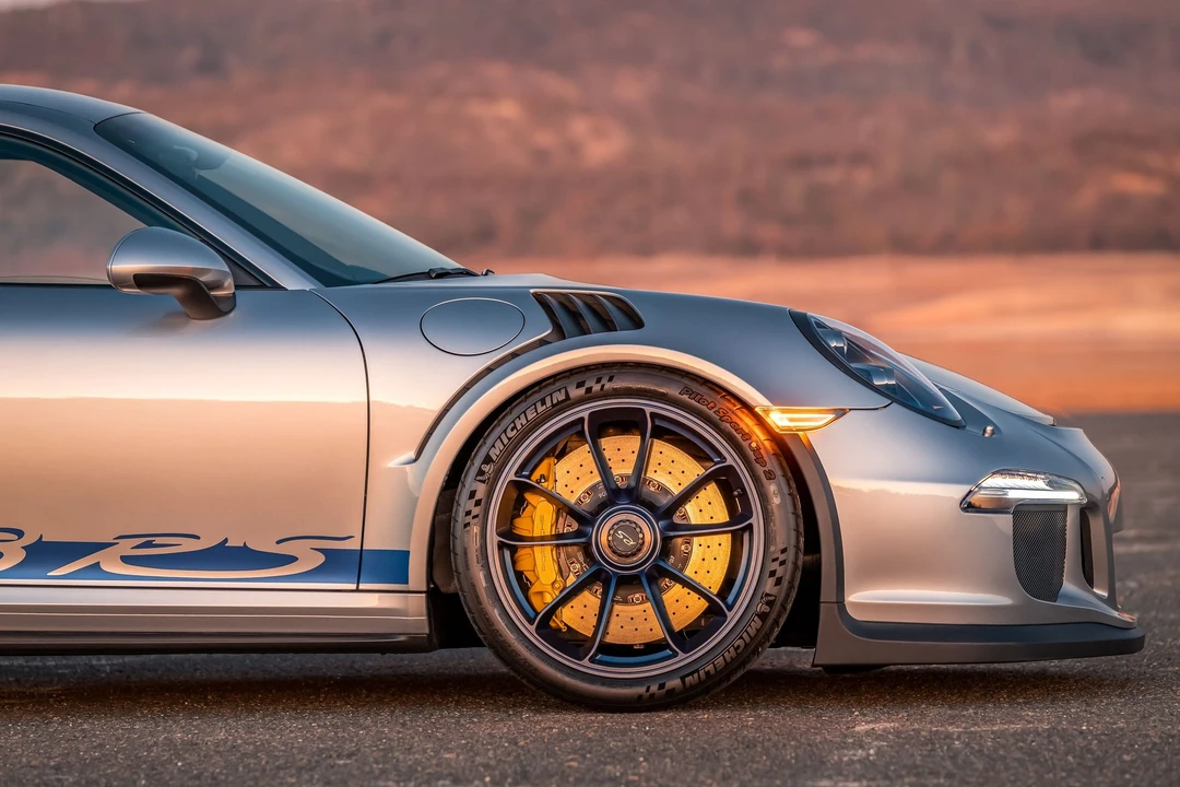 2016 Porsche 991 GT3 RS - Image 13 of 30