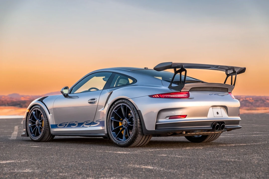 2016 Porsche 991 GT3 RS - Image 18 of 30