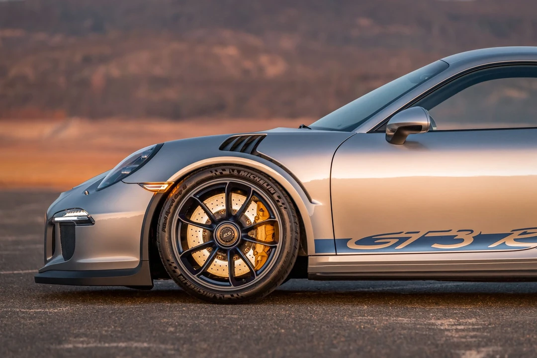 2016 Porsche 991 GT3 RS - Image 22 of 30
