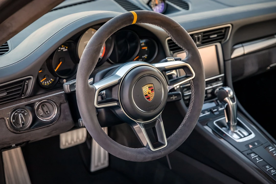 2016 Porsche 991 GT3 RS - Image 25 of 30