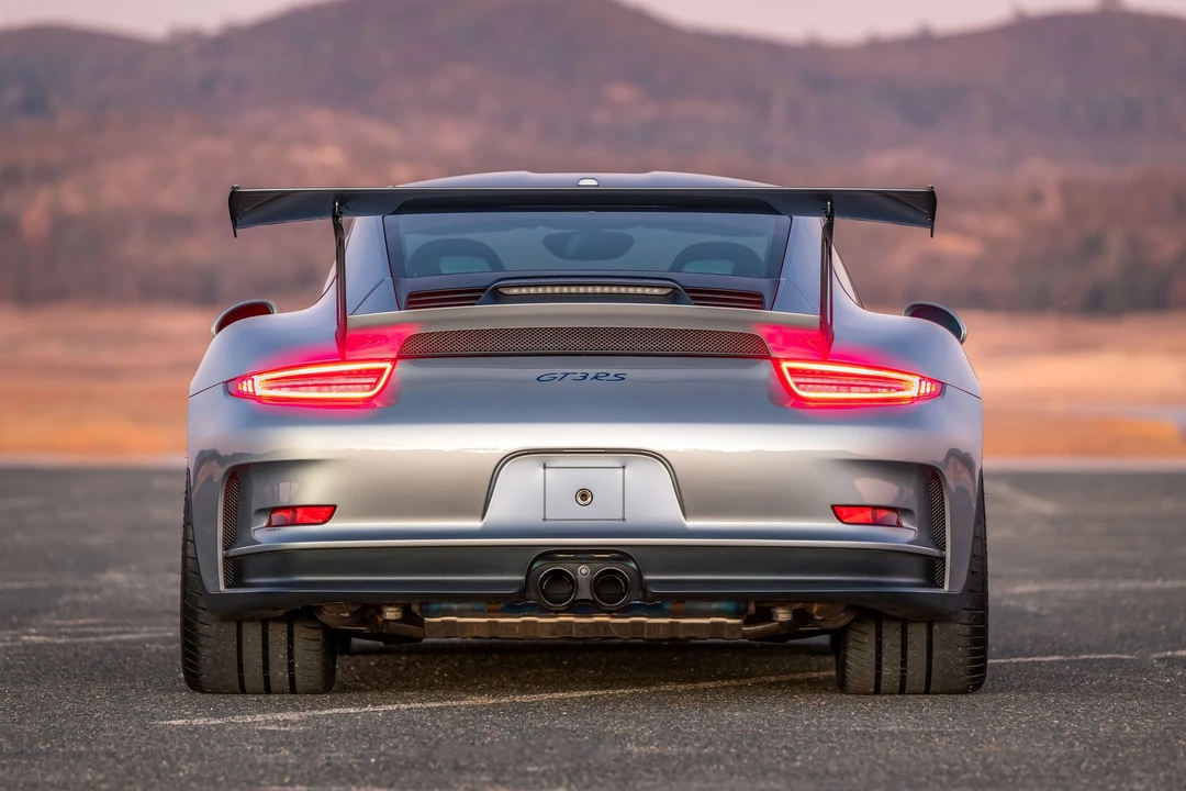 2016 Porsche 991 GT3 RS - Image 29 of 30