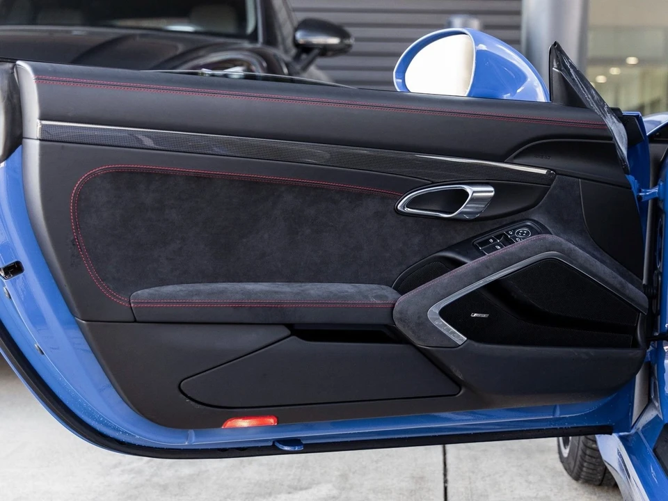 2016 Porsche 991 Carrera GTS - Image 11 of 15