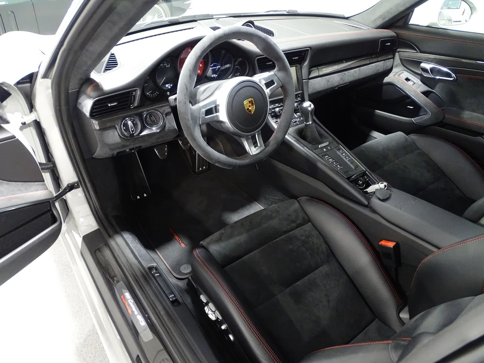 2016 Porsche 991 Carrera GTS - Image 22 of 31