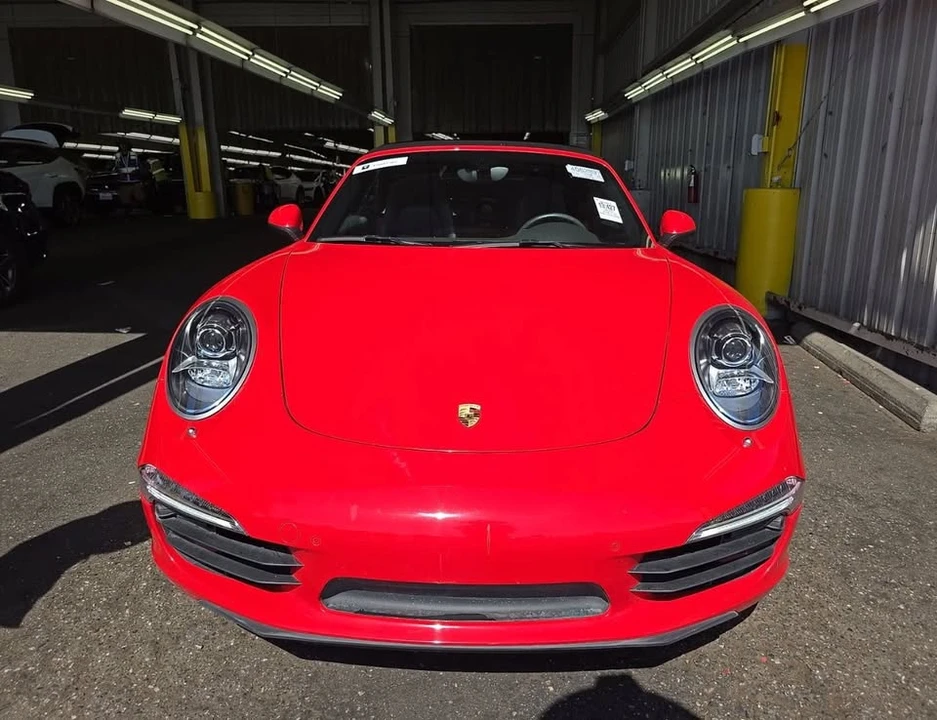 2016 Porsche 911 - Image 2 of 6