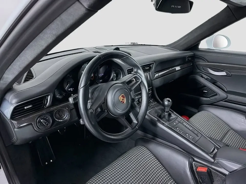 2016 Porsche 991 R - Image 4 of 7