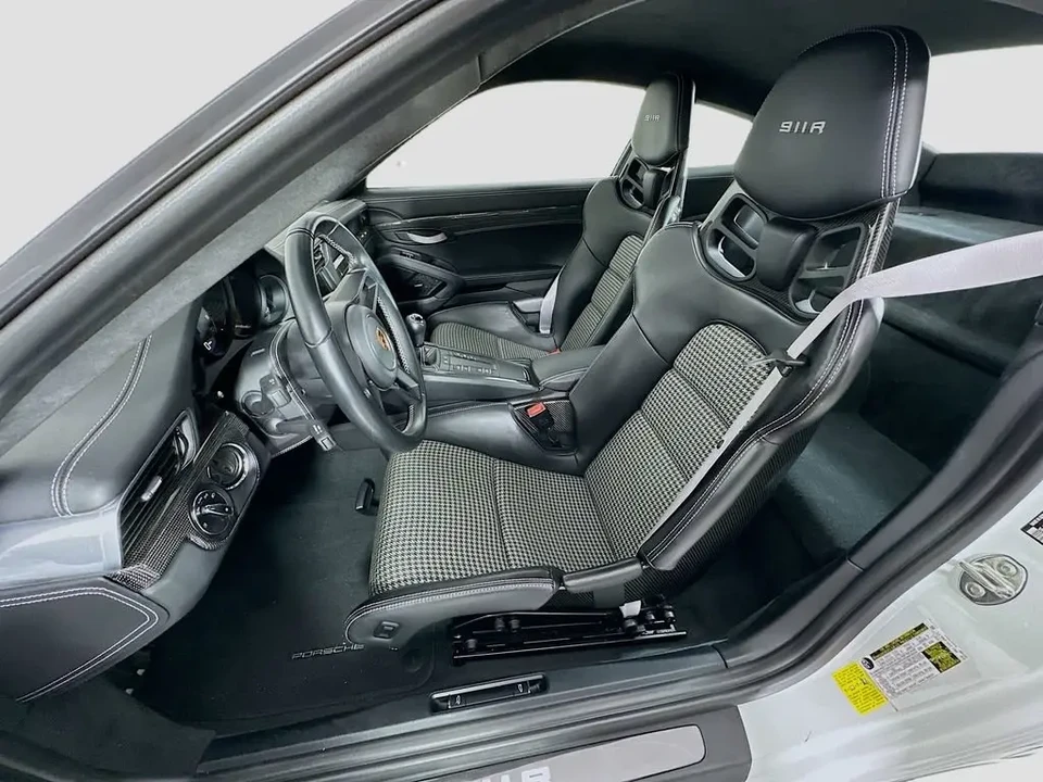 2016 Porsche 991 R - Image 5 of 7