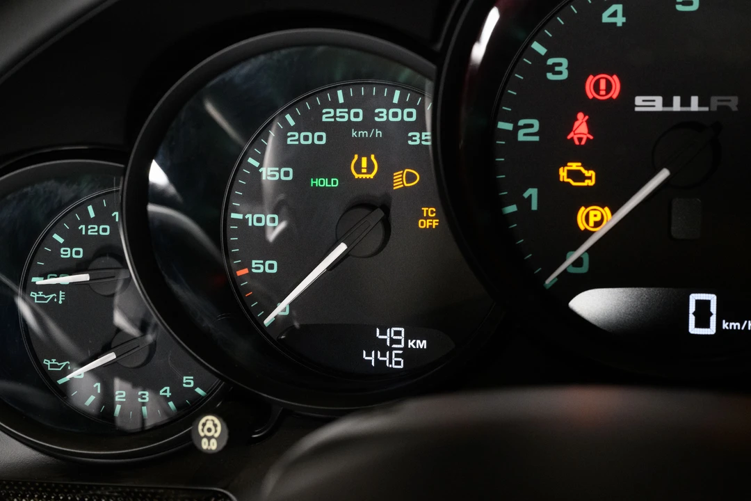 2016 Porsche - Image 22 of 31