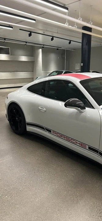 2016 Porsche 991 R - Image 10 of 18
