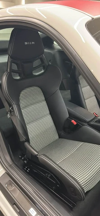 2016 Porsche 991 R - Image 15 of 18