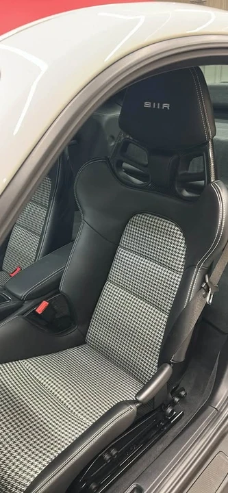 2016 Porsche 991 R - Image 14 of 18