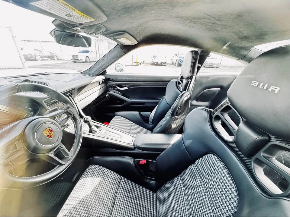 2016 Porsche 991 R - Image 10 of 14