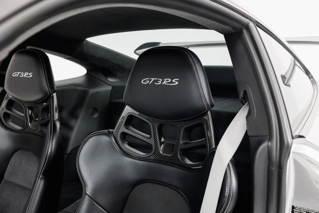 2016 Porsche 991 R - Image 17 of 31