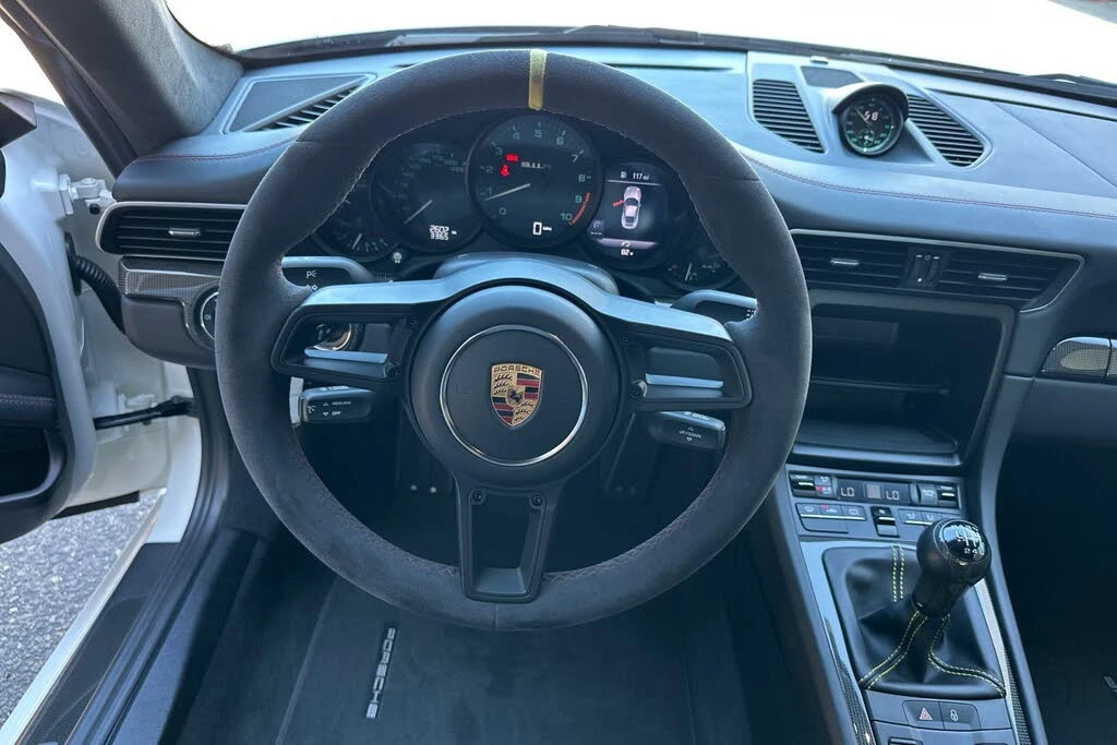 2016 Porsche 991 R - Image 15 of 31