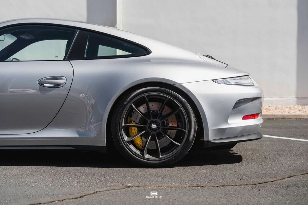 2016 Porsche 991 R - Image 11 of 31