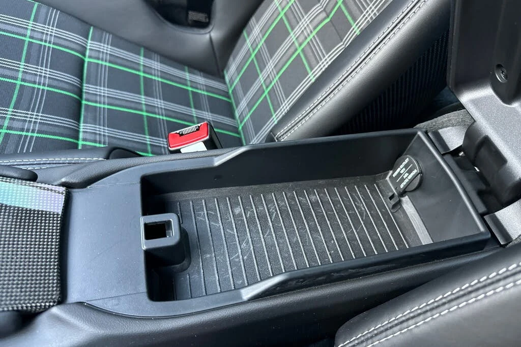 2016 Porsche 991 R - Image 24 of 31