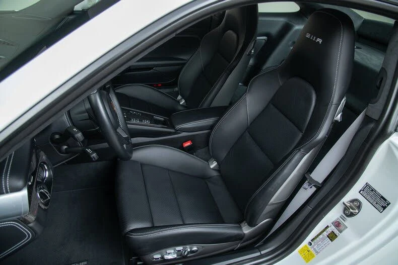 2016 Porsche 991 R - Image 16 of 31