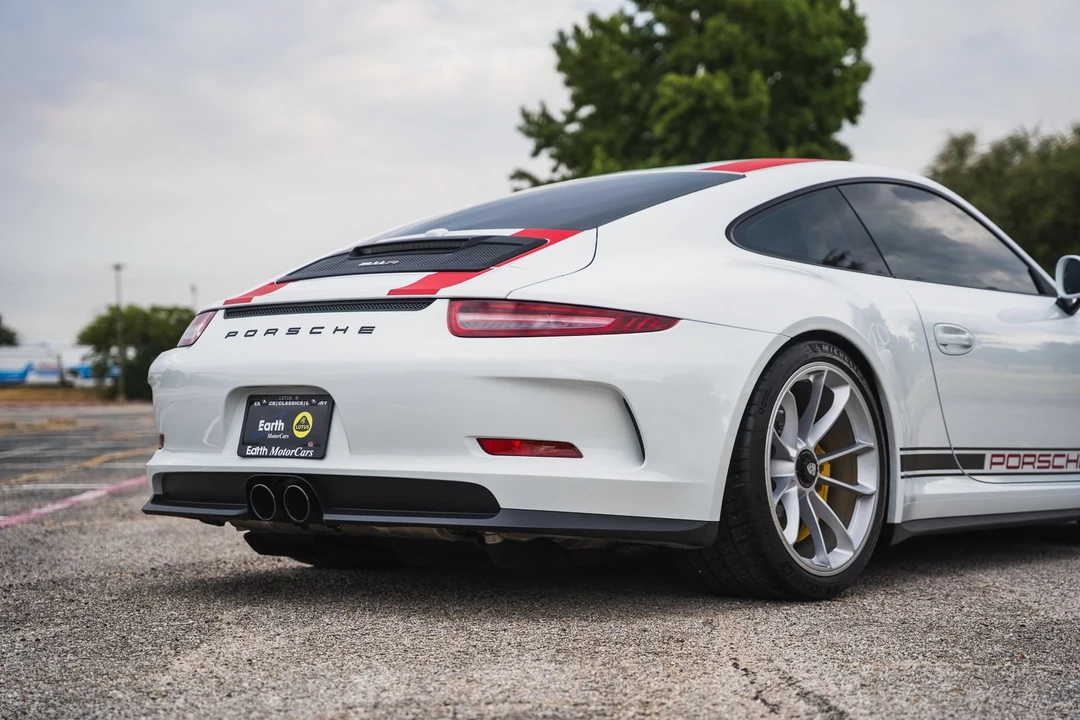 2016 Porsche 991 R - Image 28 of 31