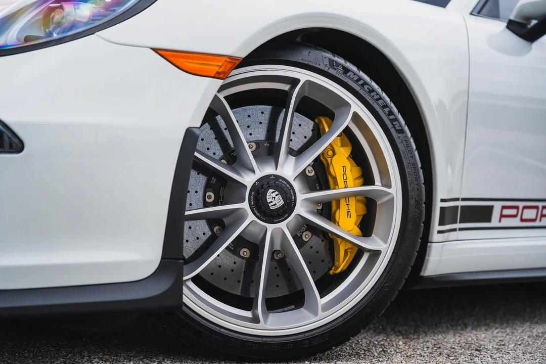 2016 Porsche 991 R - Image 13 of 31
