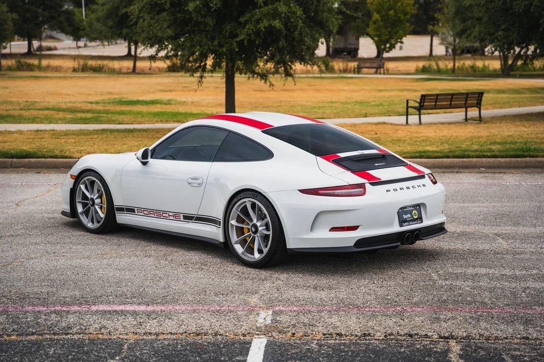 2016 Porsche 991 R - Image 17 of 31