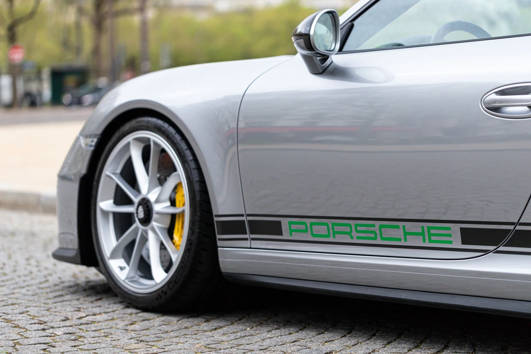 2016 Porsche 991 R - Image 18 of 31