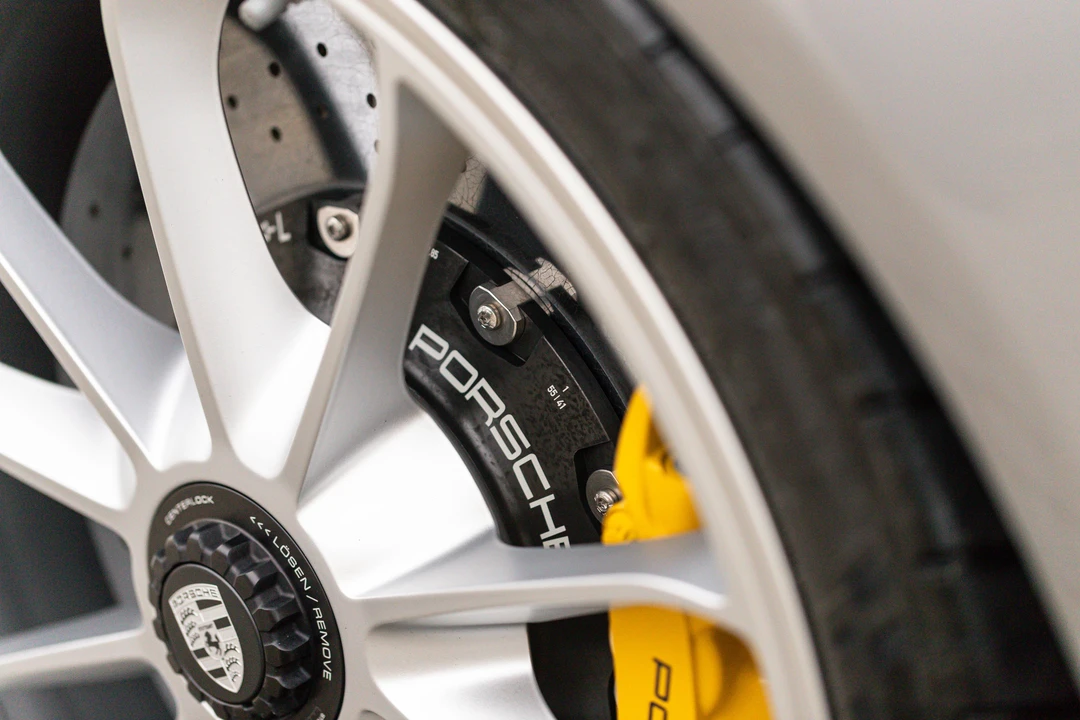 2016 Porsche 991 R - Image 12 of 31