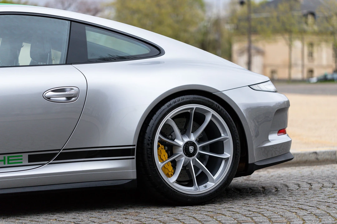 2016 Porsche 991 R - Image 19 of 31