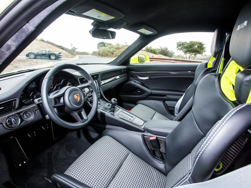 2016 Porsche 991 R - Image 19 of 31