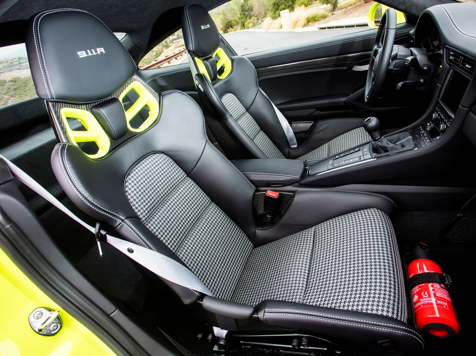2016 Porsche 991 R - Image 17 of 31