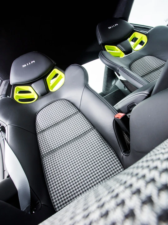 2016 Porsche 991 R - Image 16 of 31