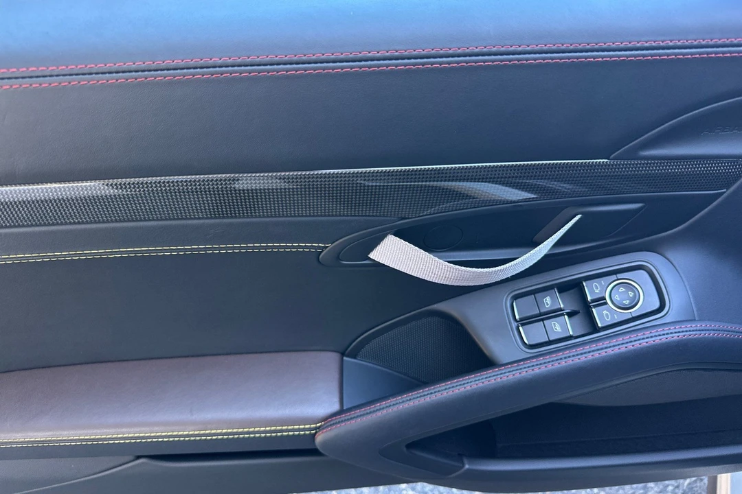 2016 Porsche 991 R - Image 12 of 31