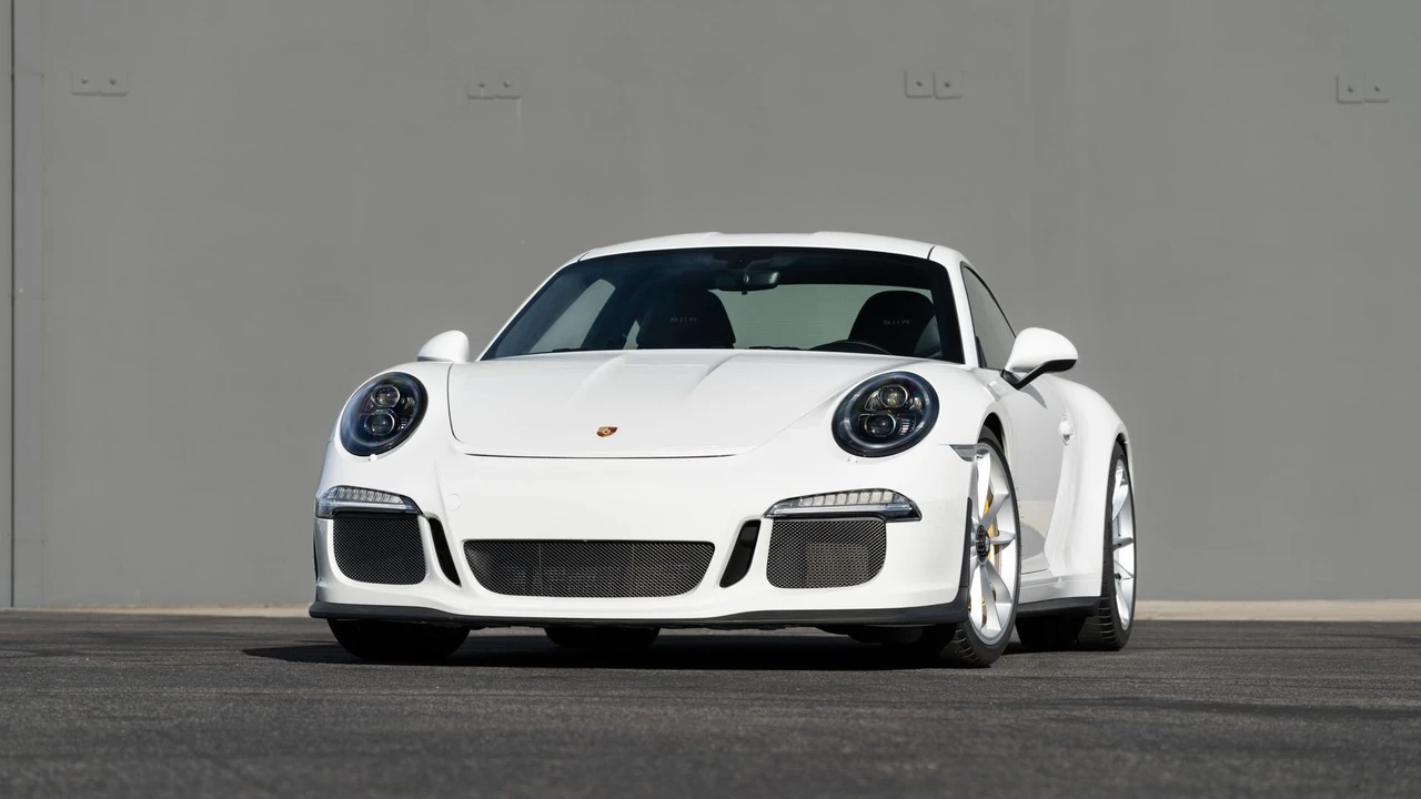 2016 Porsche 991 R - Image 12 of 31