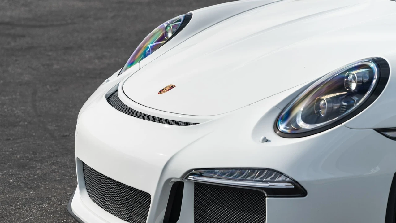 2016 Porsche 991 R - Image 22 of 31