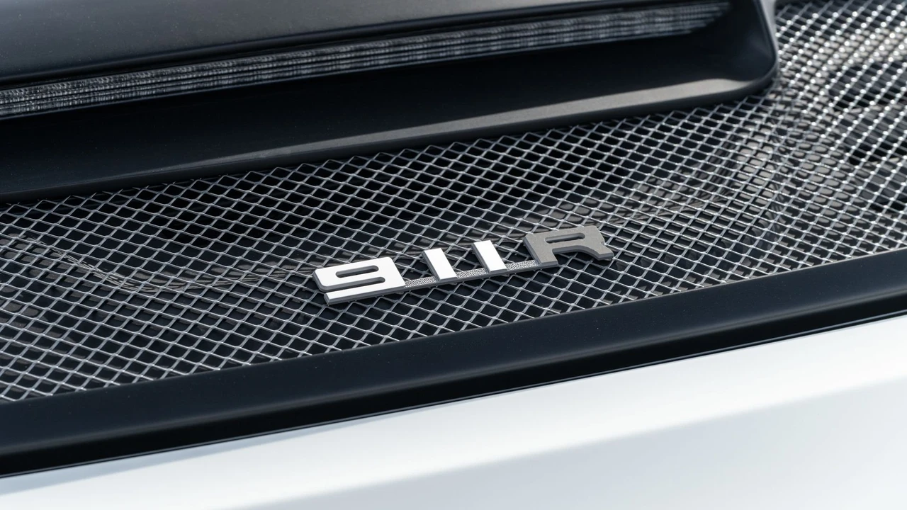 2016 Porsche 991 R - Image 10 of 31