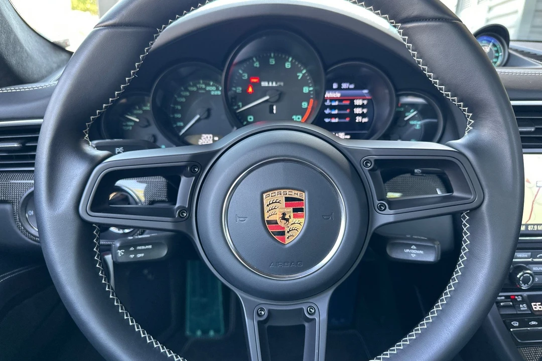 2016 Porsche 991 R - Image 26 of 31