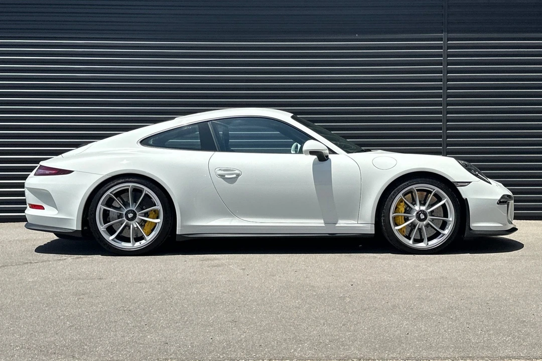 2016 Porsche 991 R - Image 9 of 31