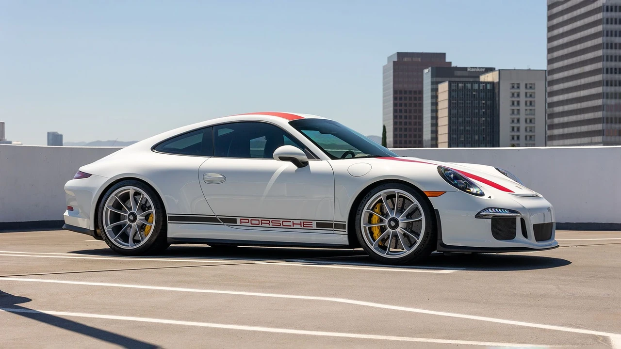2016 Porsche 991 R - Image 7 of 31