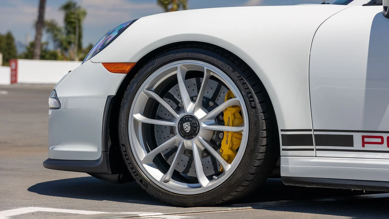 2016 Porsche 991 R - Image 20 of 31