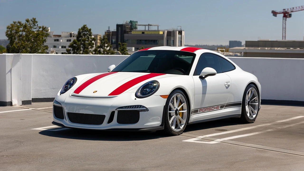 2016 Porsche 991 R - Image 5 of 31